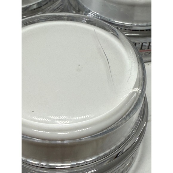 MYSTERE EYE REVITALIZING CREME 15 ml 0.50 fl oz - Picture 3 of 4